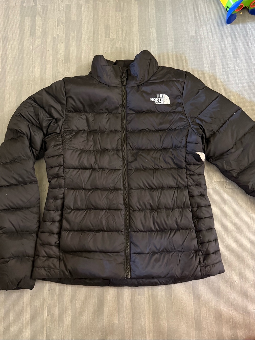 Women’s North Face Black Quilted Women's Puffer Jacket 550 size Small